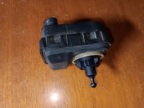 Opel scheinwerfer stellmotor - opel,